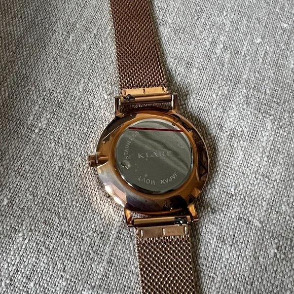 Klarf Minimalist Rose Gold Watch - Picture 5 of 8